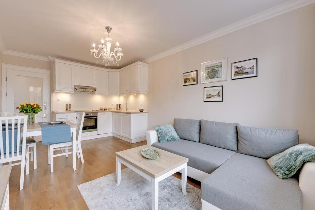 Long Gardens Oldtown Appartment 格但斯克 外观 照片