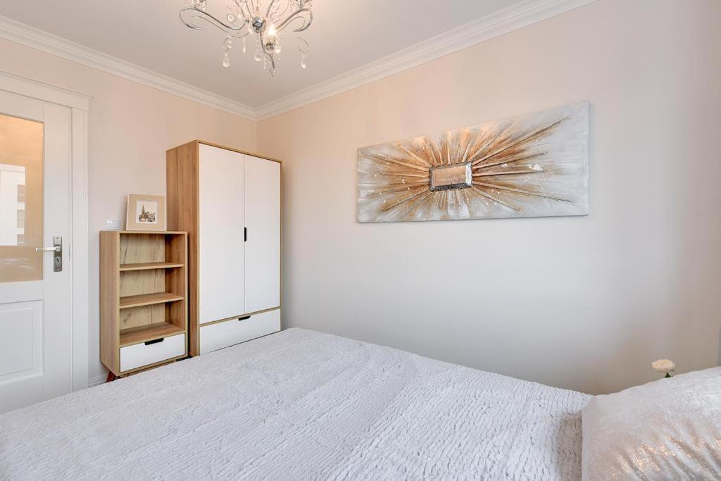 Long Gardens Oldtown Appartment 格但斯克 外观 照片