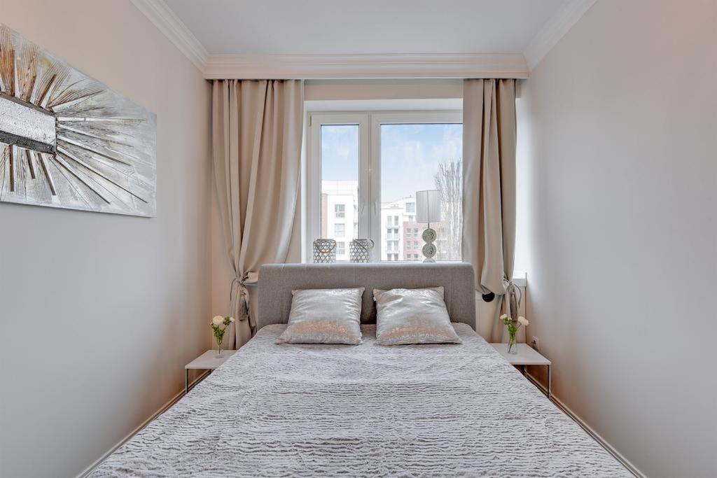 Long Gardens Oldtown Appartment 格但斯克 外观 照片